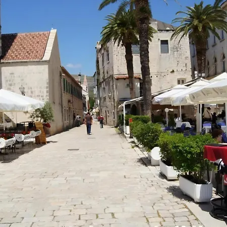 Mit Grill, Terrasse Und Garten * Trogir
