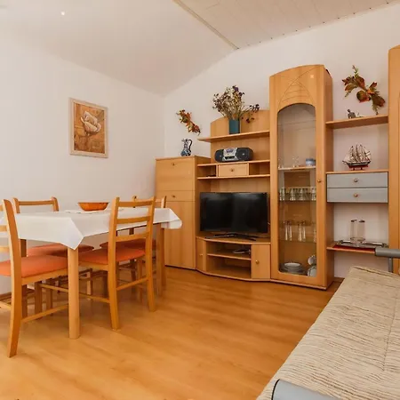 Mit Grill, Terrasse Und Garten Apartment *