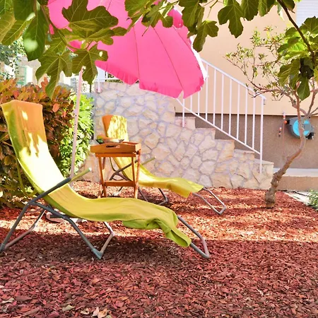 Mit Grill, Terrasse Und Garten Apartment *