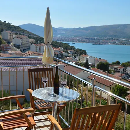 Mit Grill, Terrasse Und Garten Lejlighed *